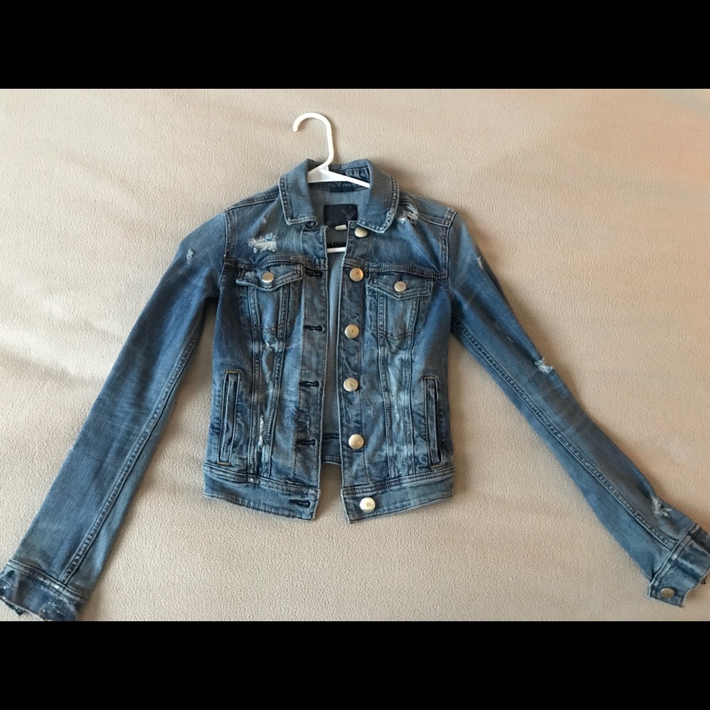 distressed ae jean jacket